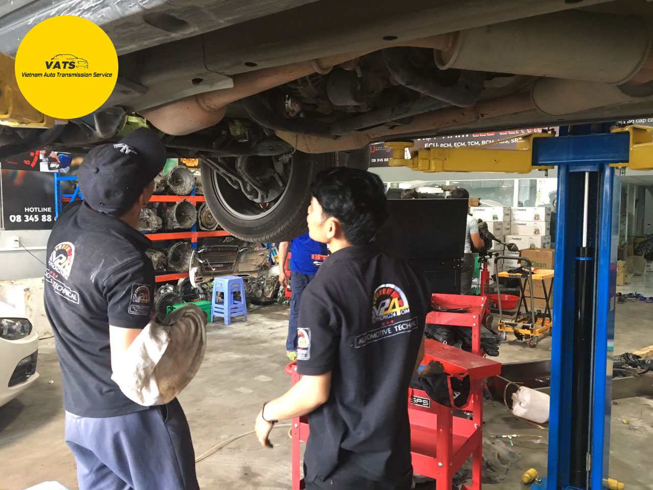 Kiểm tra xe range rover