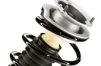 Hình ảnh cụm phuộc BMW gồm giảm xóc và lò xo được tháo rời